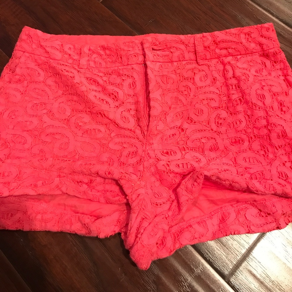 Salmon-pink lace shorts