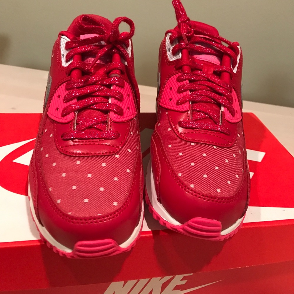 Air Max - Picture 2 of 7