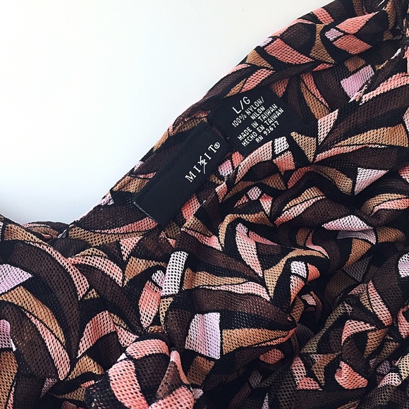 Nylon Sundress - Picture 5 of 5