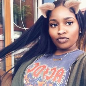 Meet your Posher, Janisa