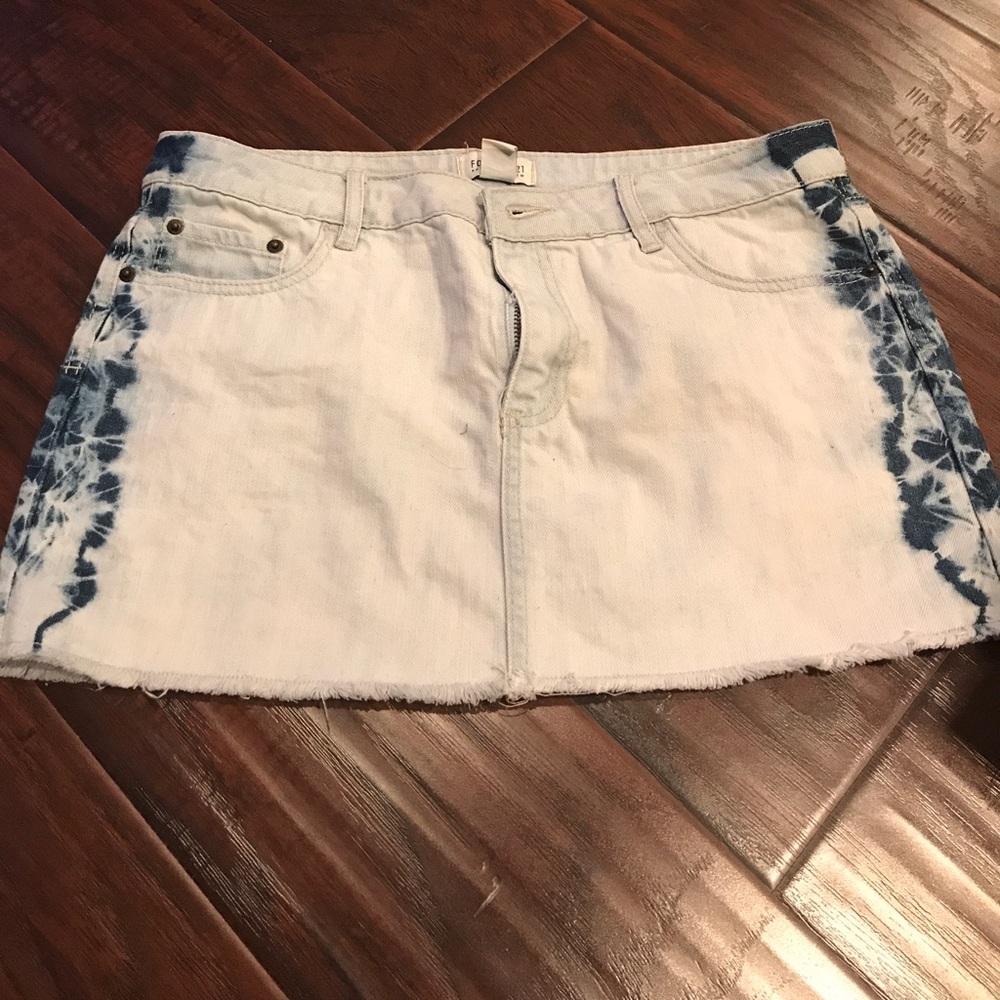 Super short denim mini skirt with tie dye details