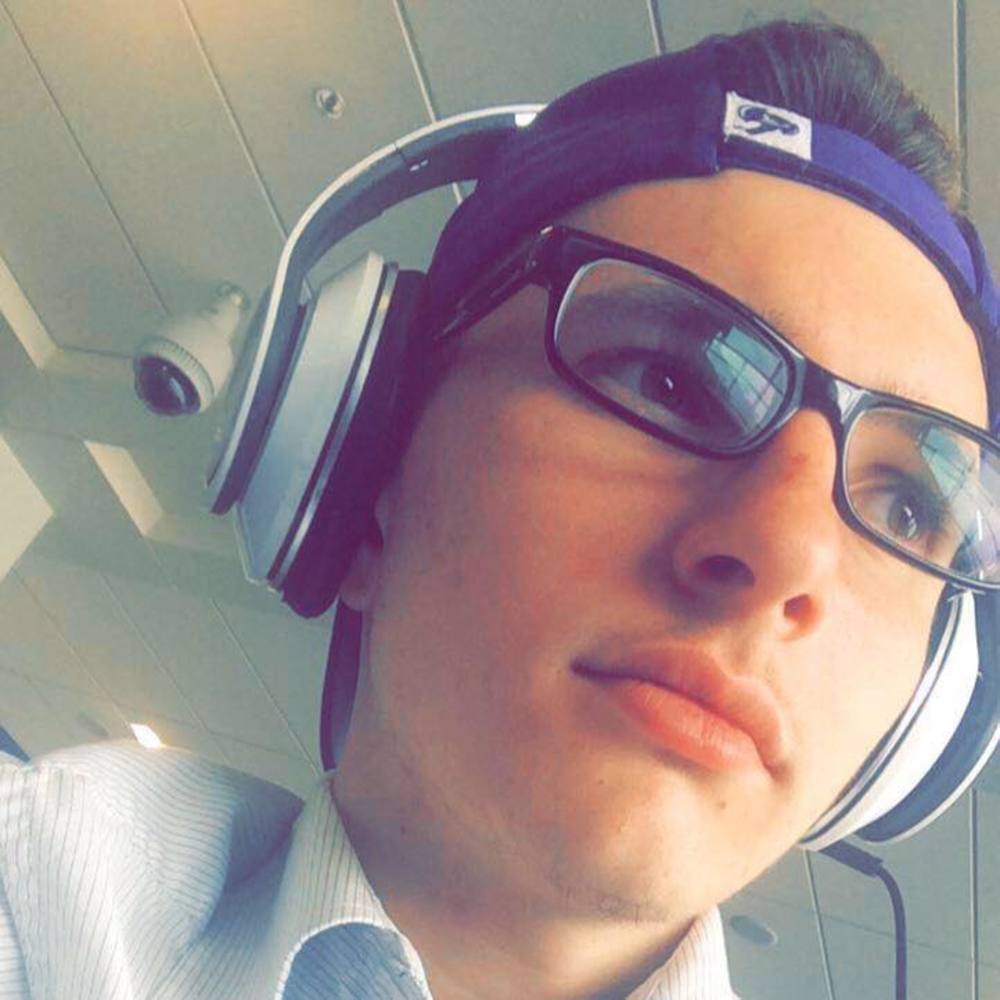Meet your Posher, Brandon