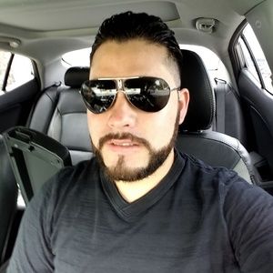 Meet your Posher, Gerardo