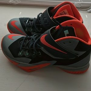 LeBron James soldier 8's
