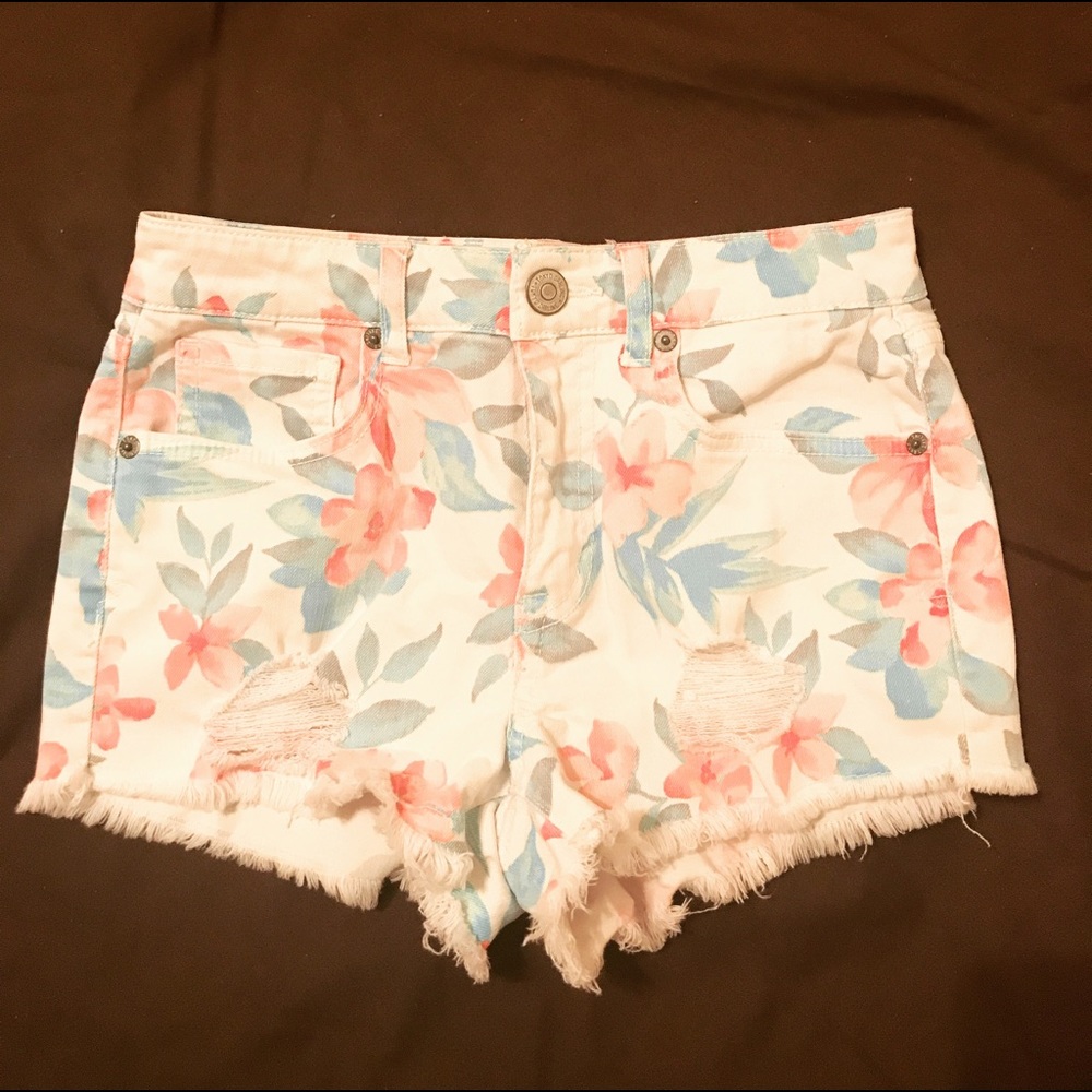 Super Cute Shorts! Size 0