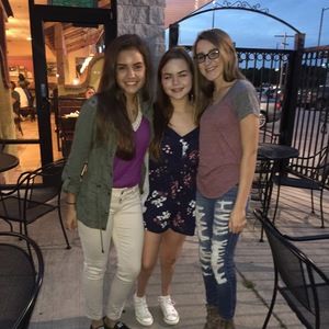 Meet your Posher, Paige