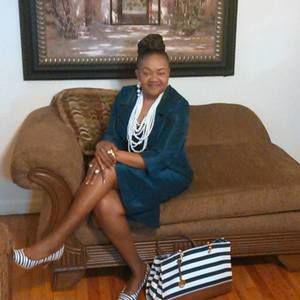 Meet your Posher, Carolyn