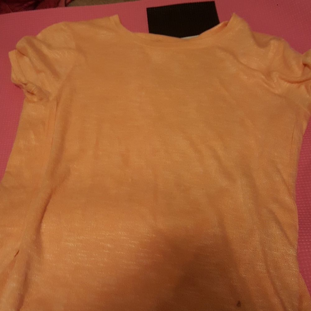 Orange t-shirt