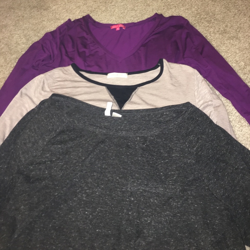 Woman's long sleeve tshirt bundle