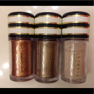 3 PIECE! MAC PIGMENTS MAKEUP