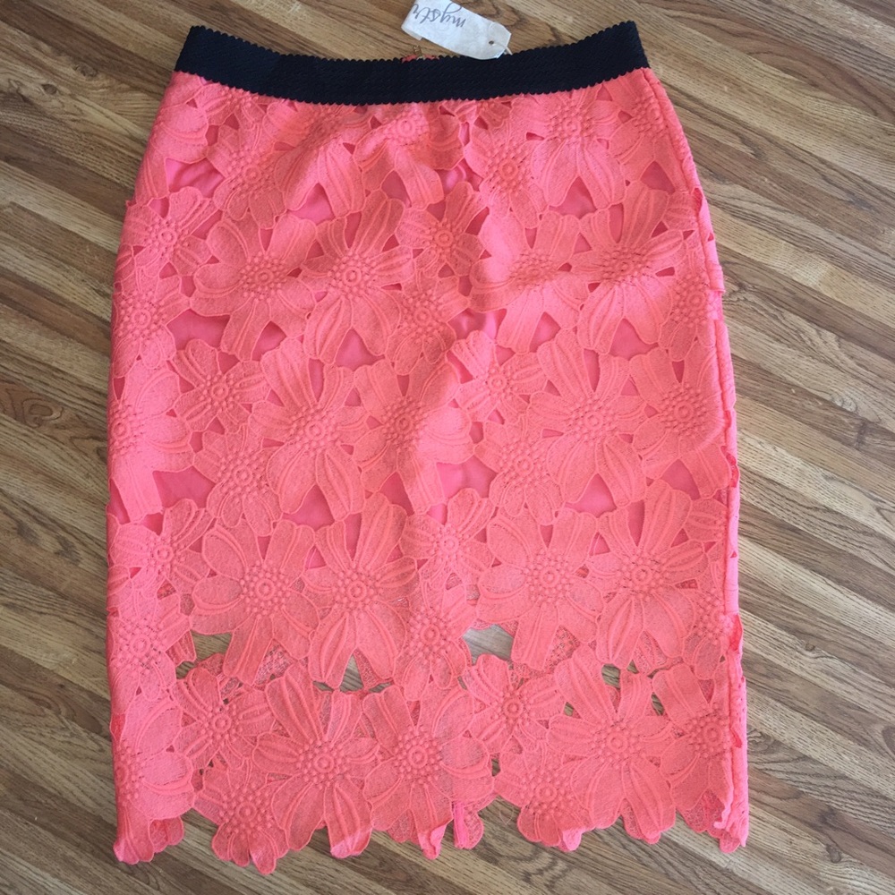 Cute summer high-waisted skirt