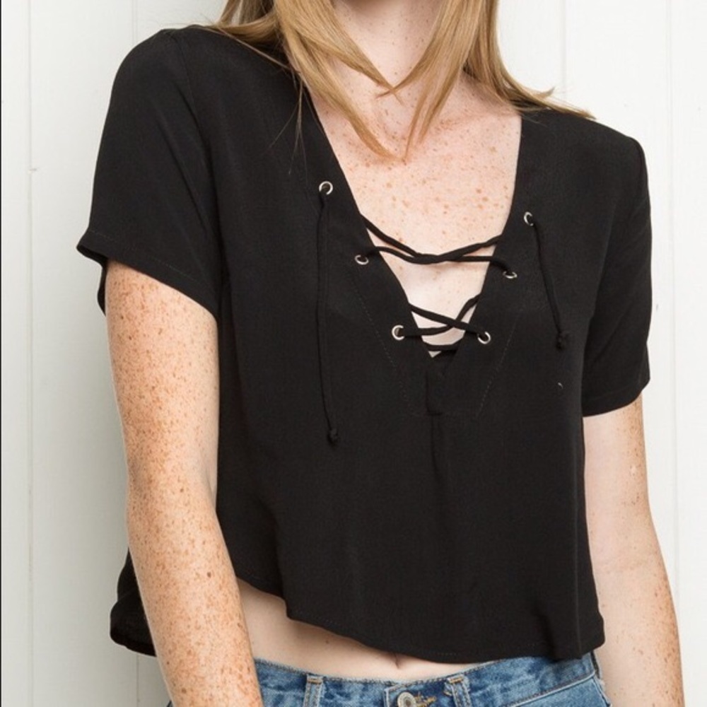 Brandy Melville black lace up crop top
