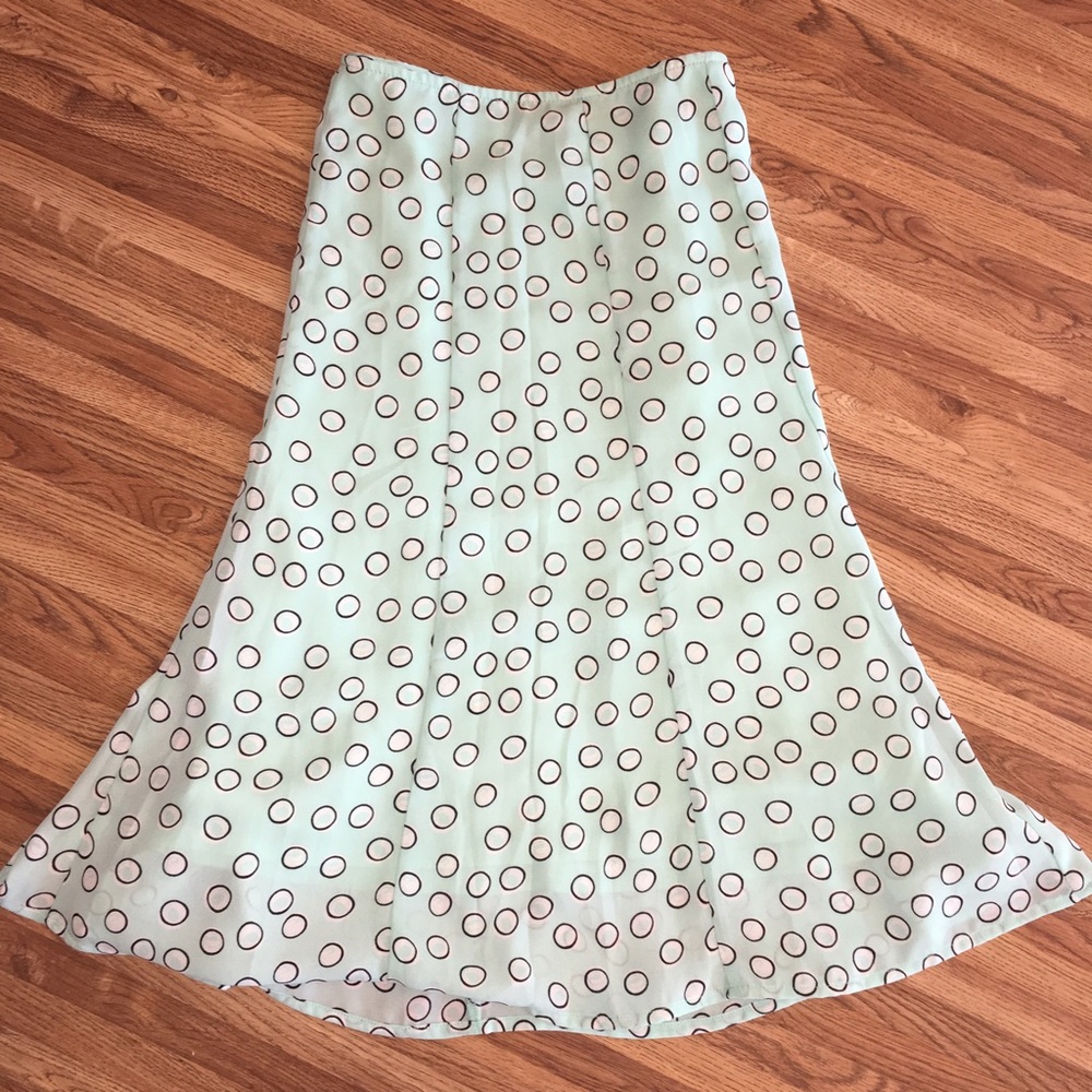 Summery high-waisted skirt