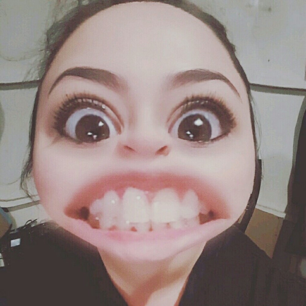 Meet your Posher, Vanessa