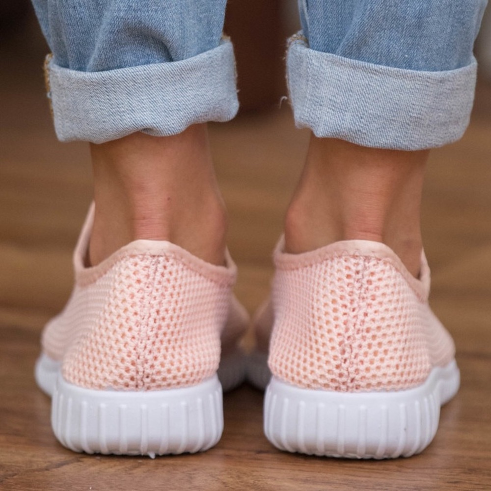 🆕Peach Mesh Sneakers - Picture 4 of 4