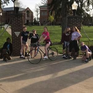 Meet your Posher, Nikki