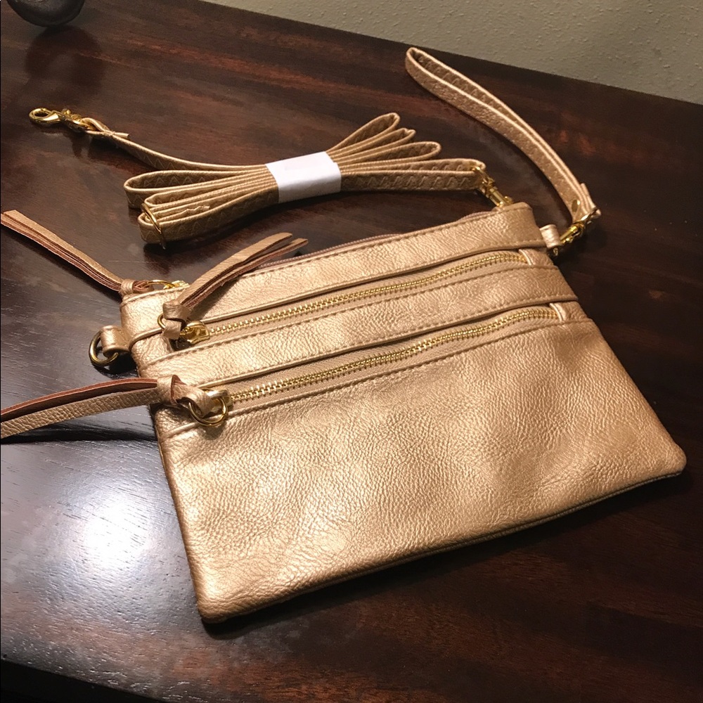 LAST ONE! Gold Crossbody/Wristlet 2 in 1 Combo!