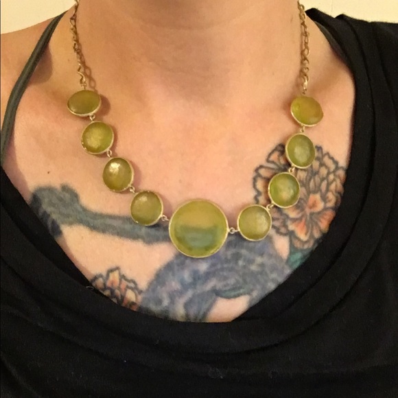 Glass necklace - Picture 2 of 4