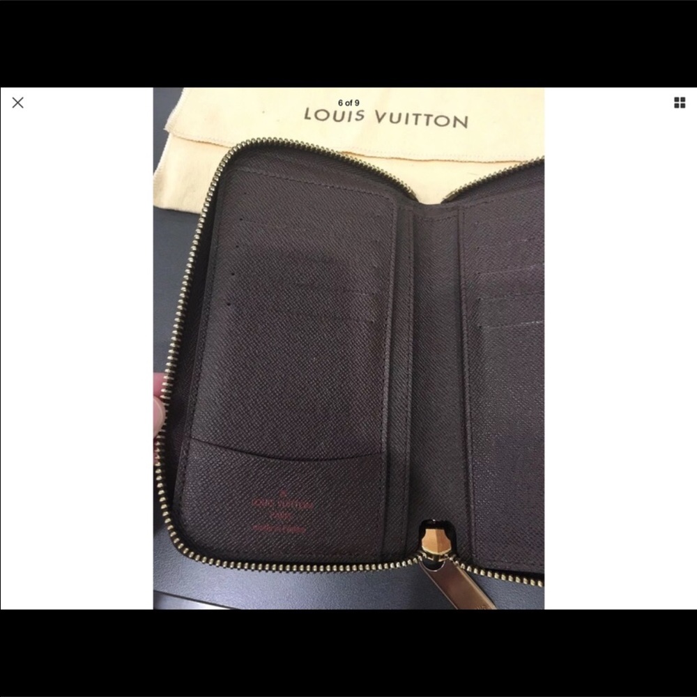 ISO Louis Vuitton Zippy Compact Wallet in Damier