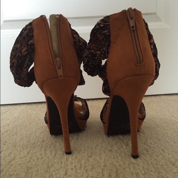 NO MORE DISCOUNT ✨Charlotte Russe shoes - Picture 4 of 5