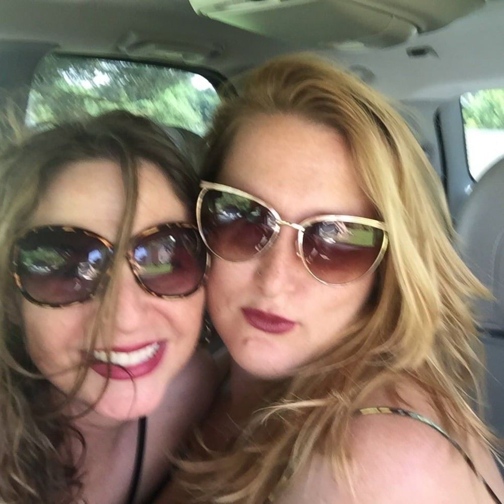 Meet your Posher, Andrea