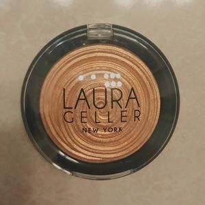 Laura Gellar Gilded Honey Highlight