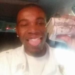 Meet your Posher, Deandre