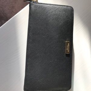 Kate Spade Laurel Way Neda Saffiano Leather wallet