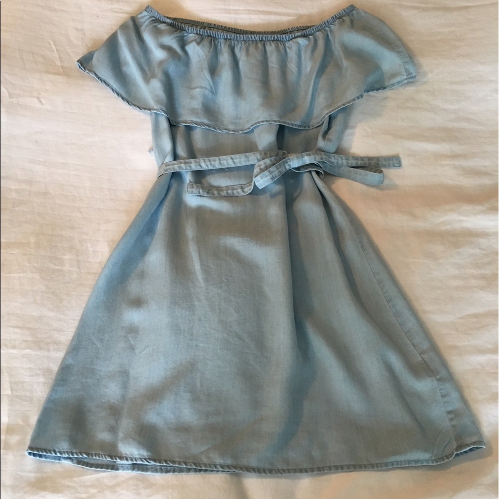 Old navy xs petite off shoulder chambray dress
