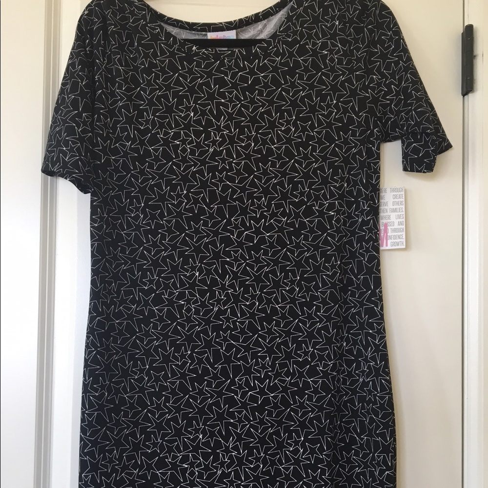 Lularoe Med Black Stars Julia