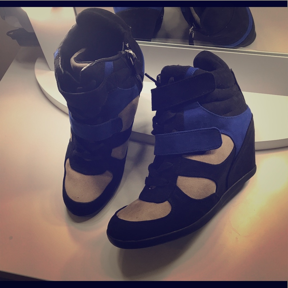 Simply Vera by Vera Wang wedges