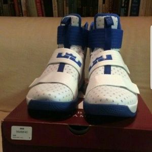 LEBRON JAMES shoes