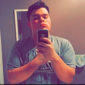 Meet your Posher, Victor