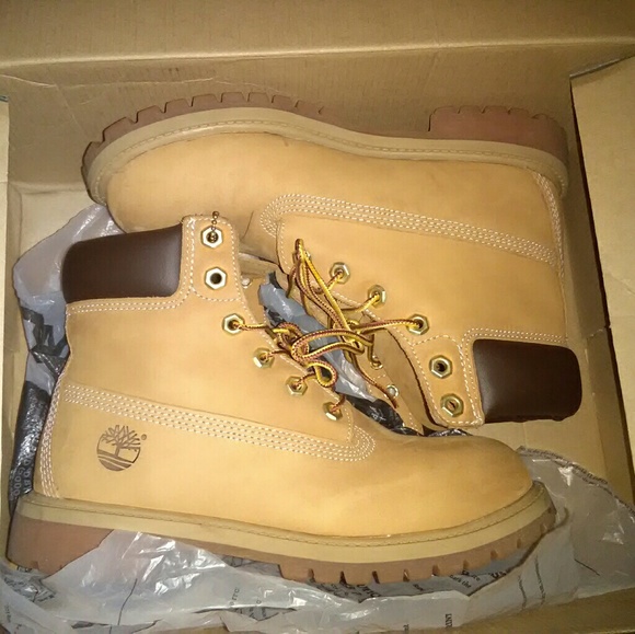 6 Premium waterproof Timberland Boots - Picture 1 of 6