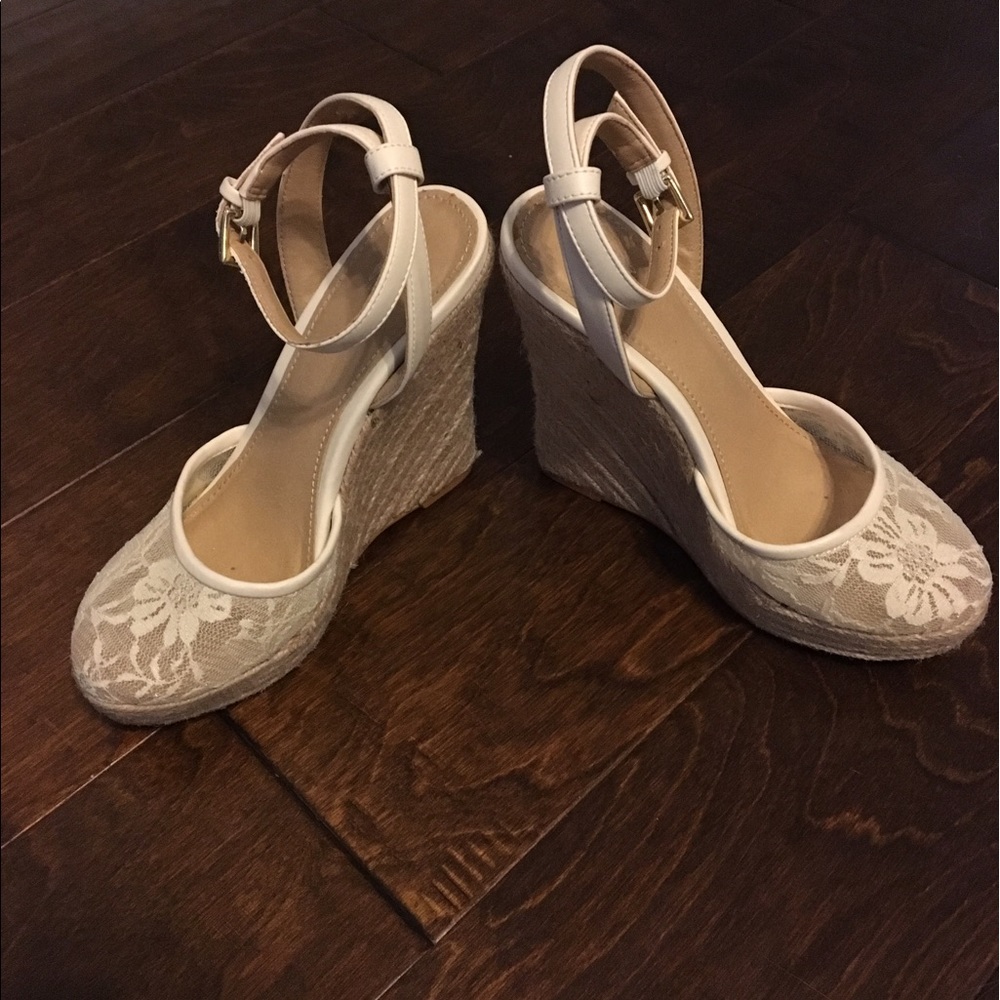 Cream Victoria secret wedges