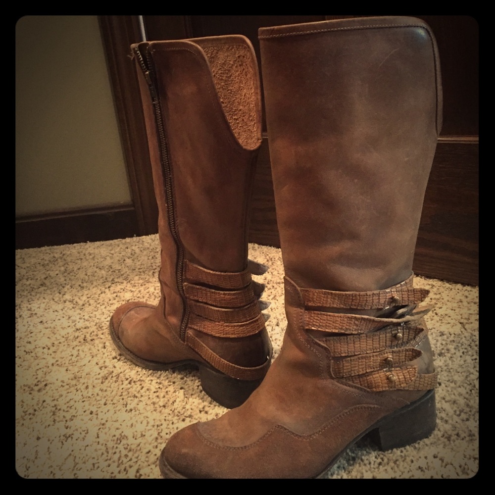 Freebird by Steven: Hand Made Leather Boots