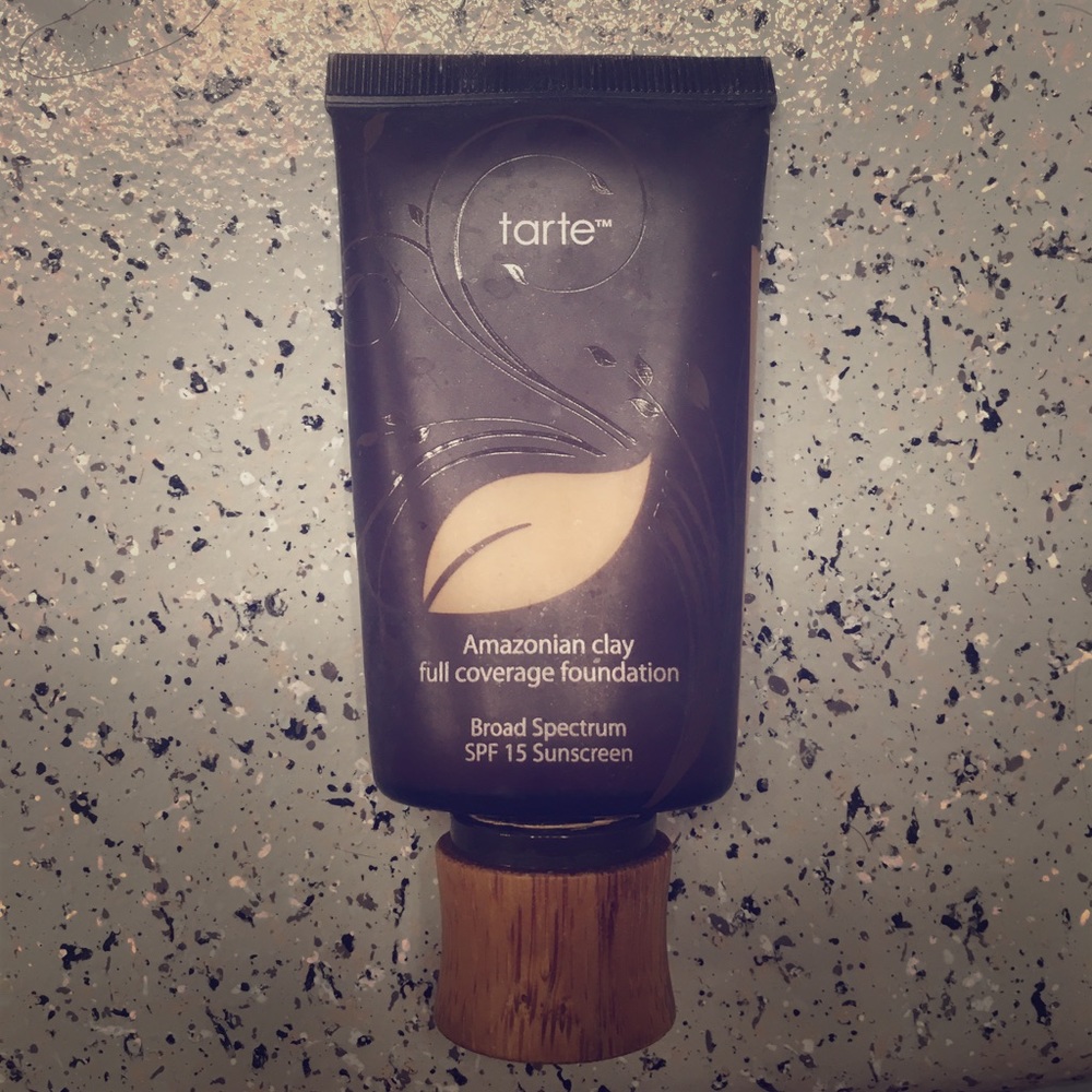 Tarte Amazonian Clay Foundation Medium-Tan Honey