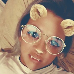 Meet your Posher, Candy