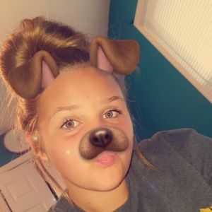 Meet your Posher, Brianna