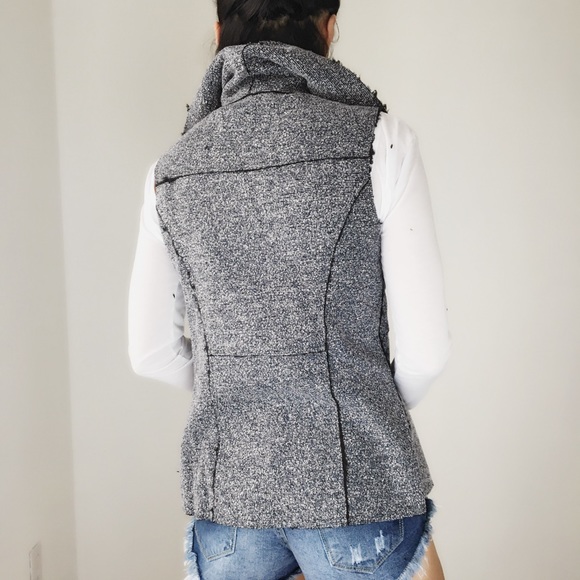 Victoria faux stealing vest motor top - Picture 3 of 6