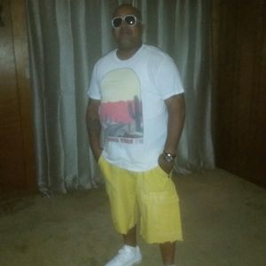 Meet your Posher, Dee