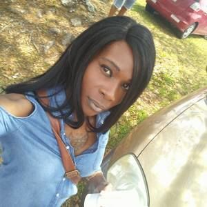 Meet your Posher, Dana