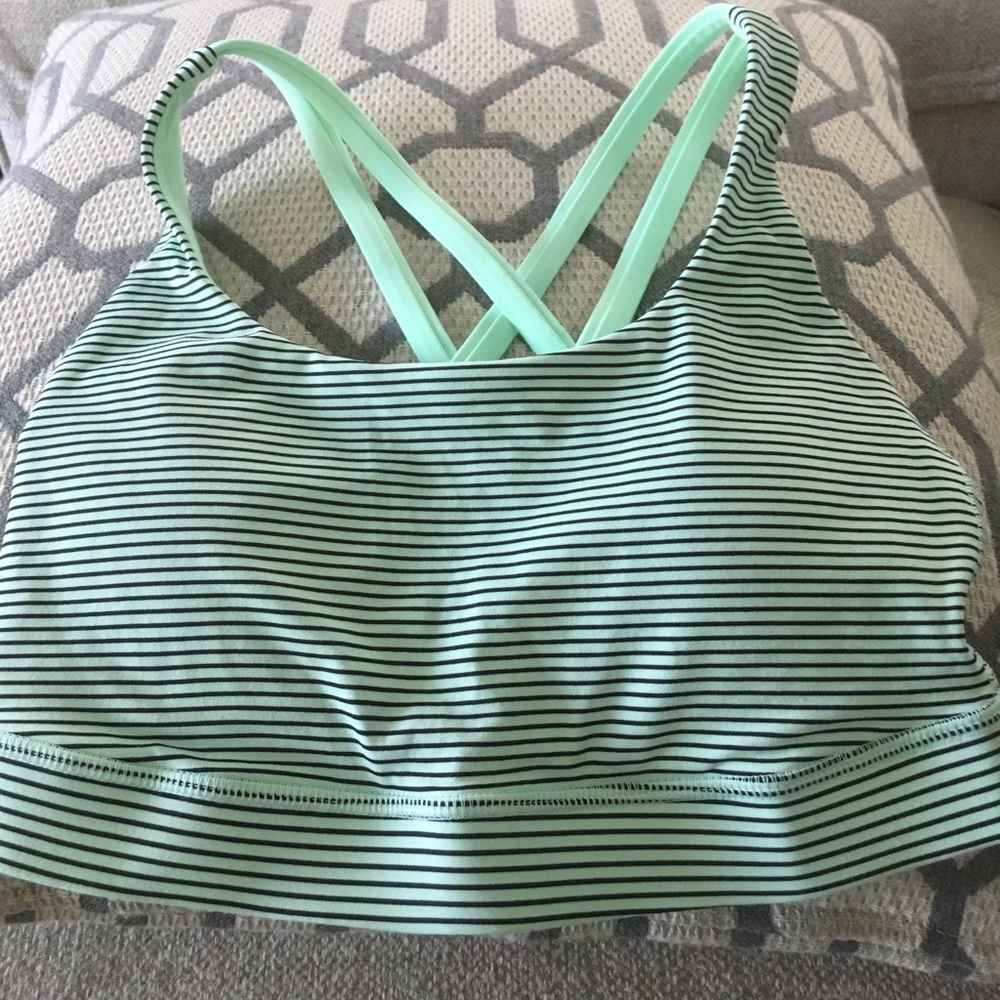 Lululemon Sports Bra!!