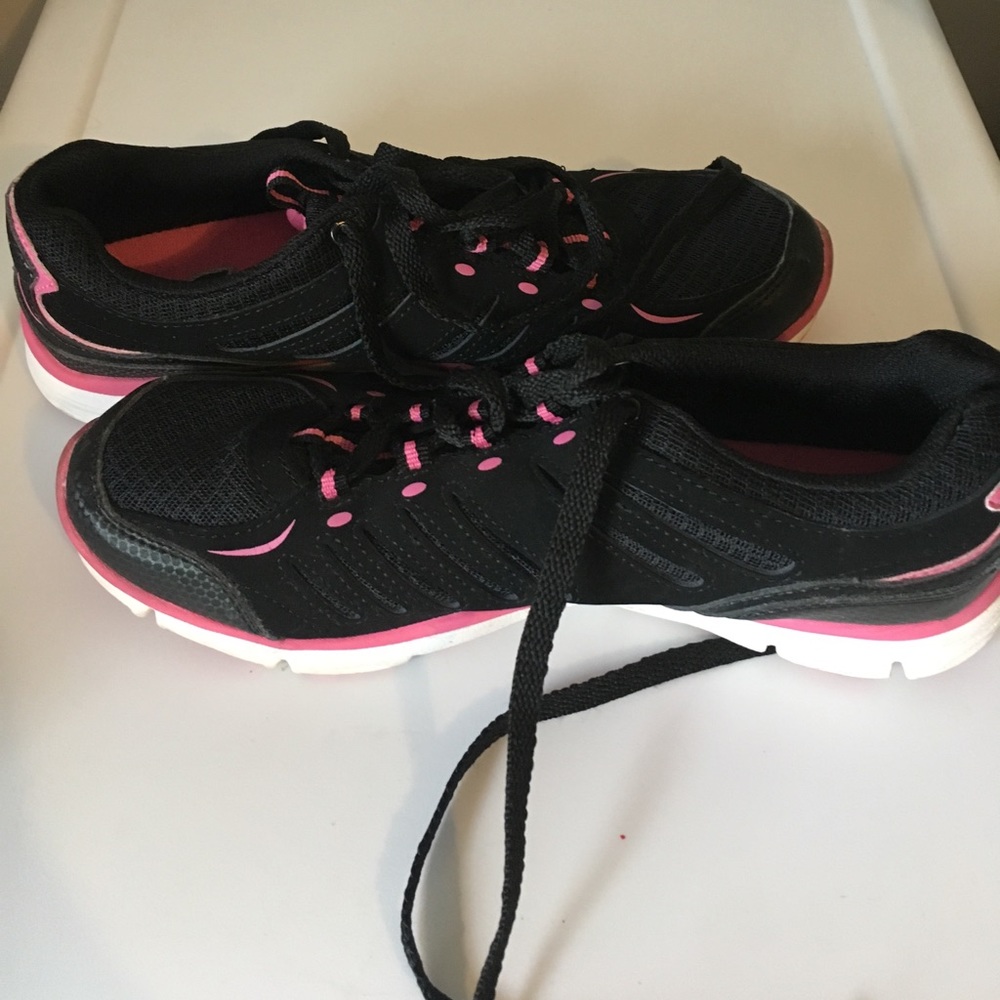Sketchers Sport Sneakers 8.5