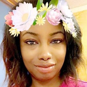 Meet your Posher, Briona