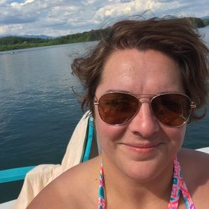 Meet your Posher, Brandi