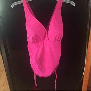 Pink tankini top