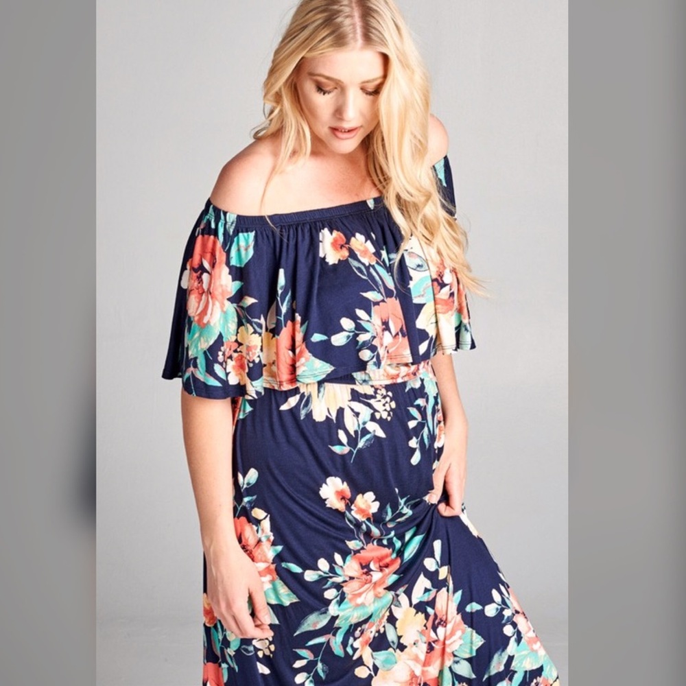 PLUSONLY 1 2X LEFTOff the Shoulder Maxi Dress - Picture 2 of 3