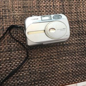 Fujifilm digital camera 2650