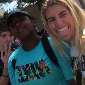 Meet your Posher, Kelsey